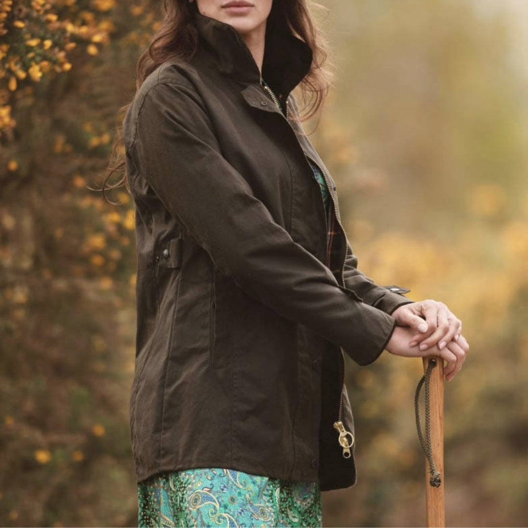 Chaqueta Victoria encerada para mujer Walker and Hawkes