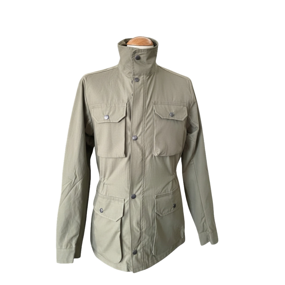 Chaqueta Safari Walker and Hawkes – Estilo Atemporal para el Campo y la Aventura