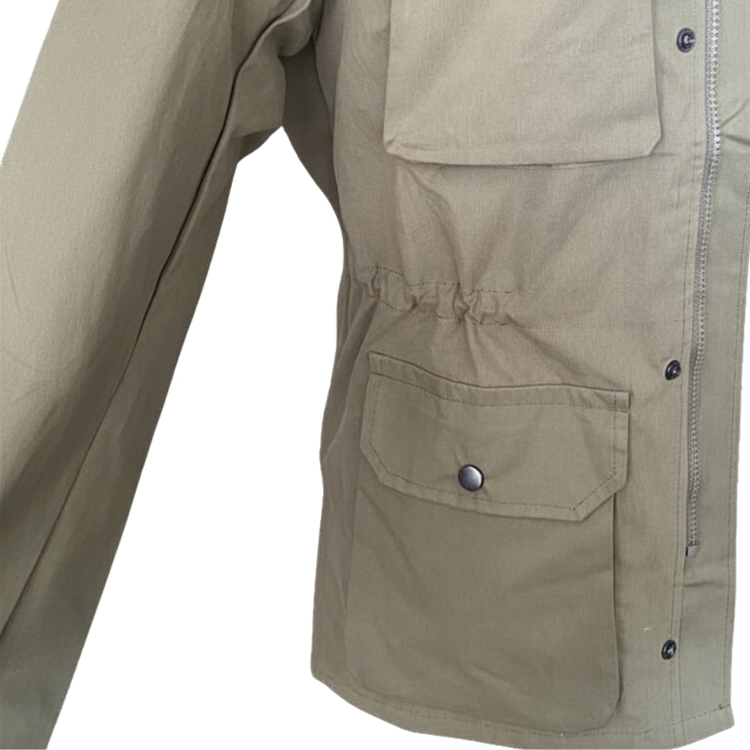 Chaqueta Safari Walker and Hawkes – Estilo Atemporal para el Campo y la Aventura