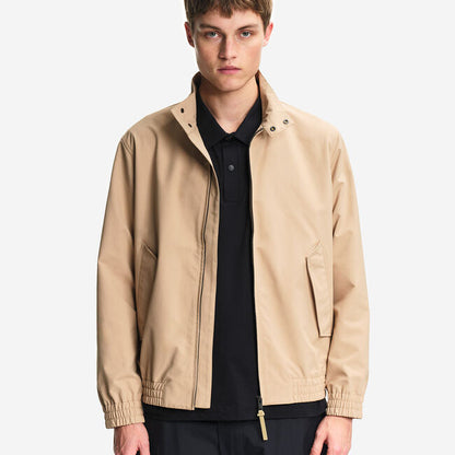 Chaqueta Harrington Corta Repelente al Agua de Sarga Color Osier | Aigle