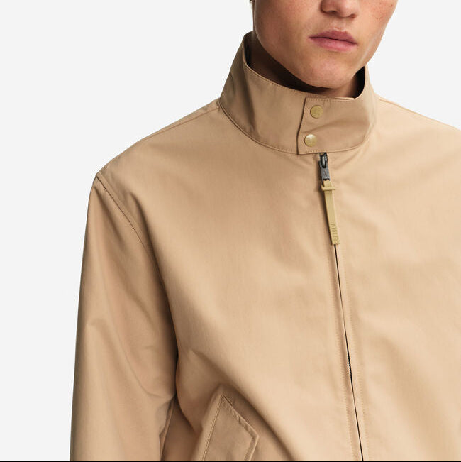 Chaqueta Harrington Corta Repelente al Agua de Sarga Color Osier | Aigle