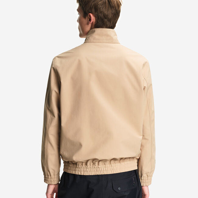 Chaqueta Harrington Corta Repelente al Agua de Sarga Color Osier | Aigle