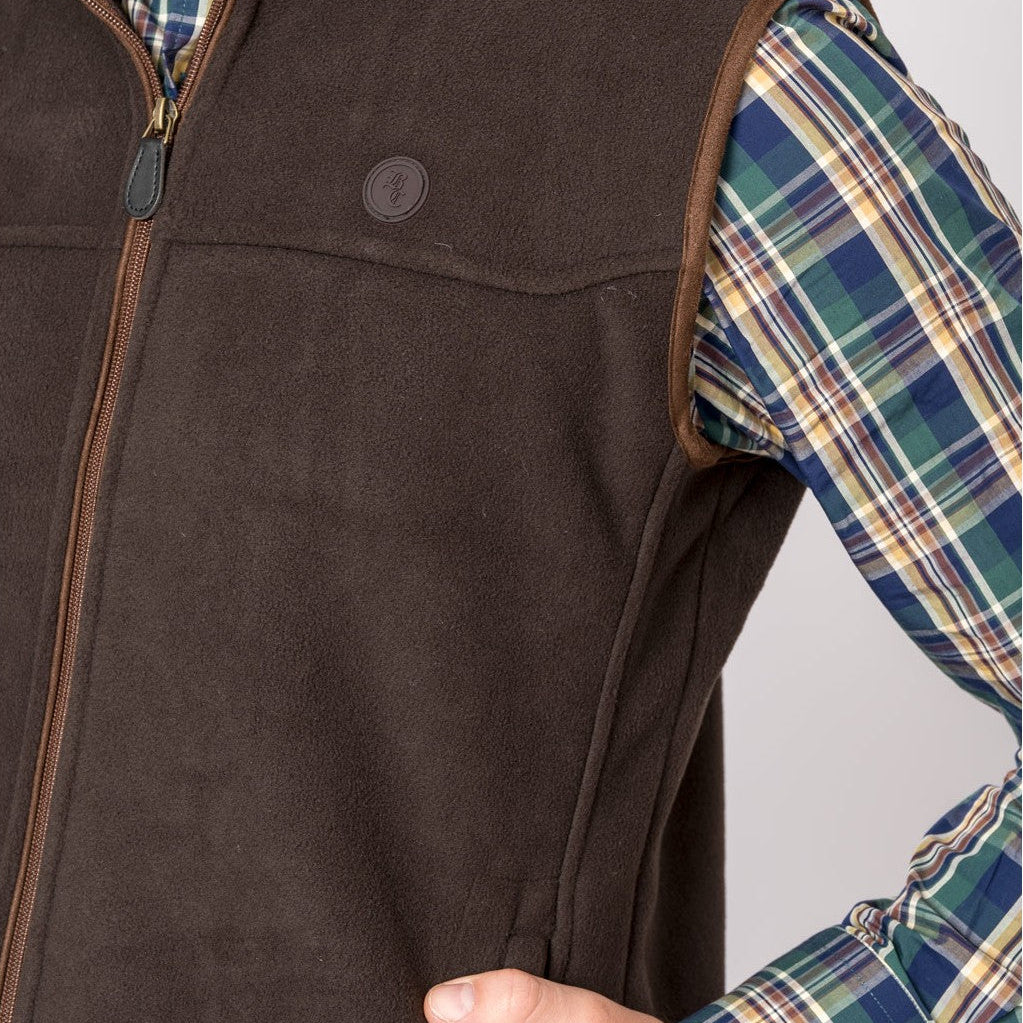 Chaleco Polar Berlín British Cotton Marrón – 100% Poliéster, Cremallera y Logo Grabado | Tallas S a 4XL